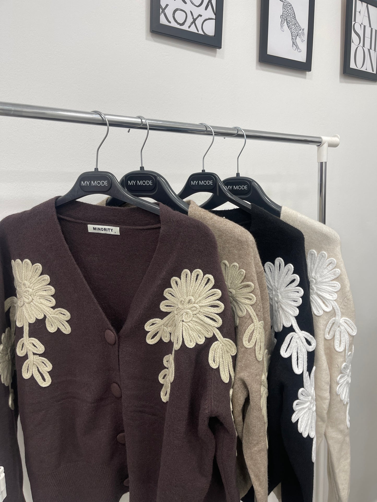 Cardigan Flora