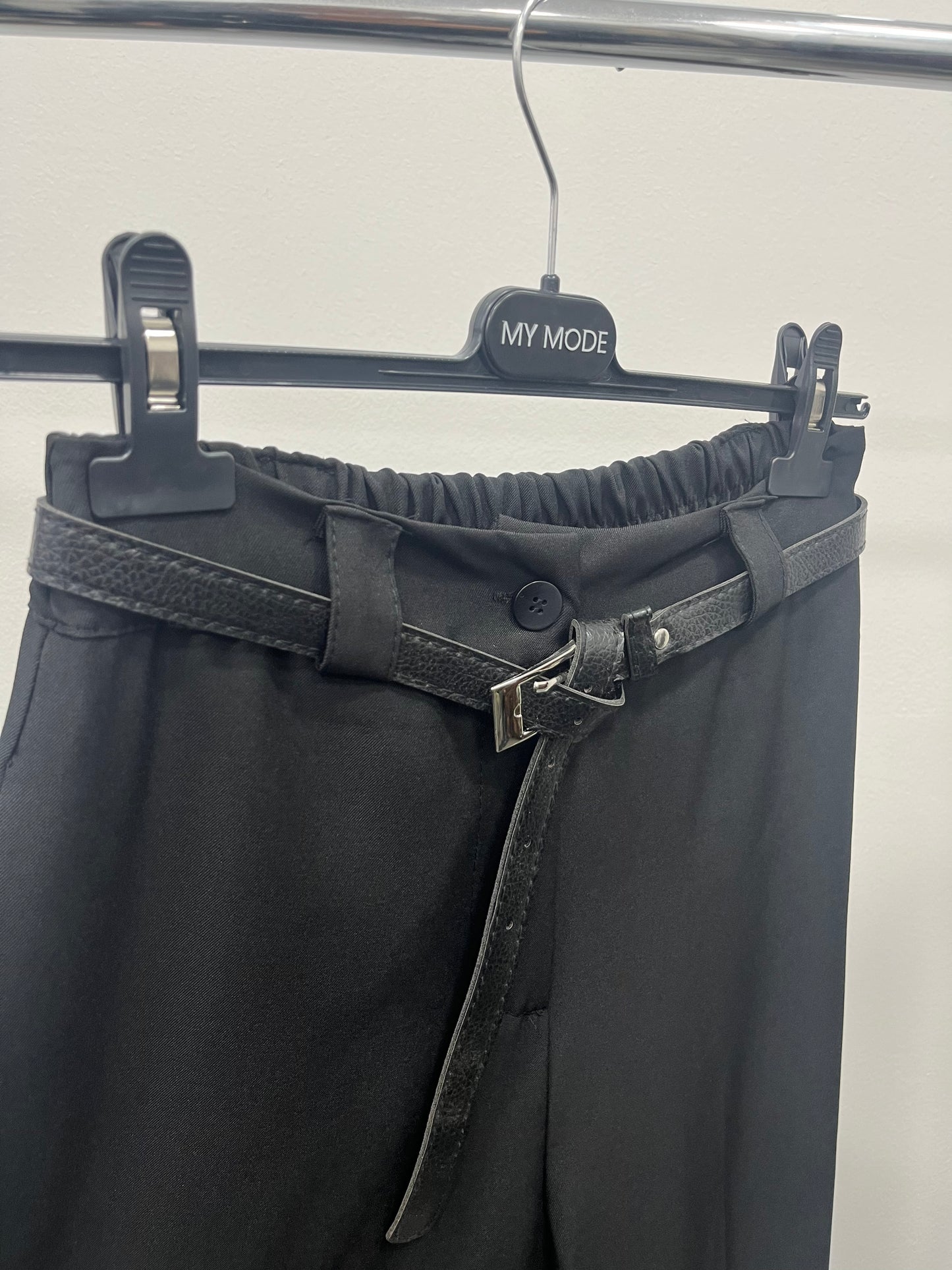 Pantalone Office