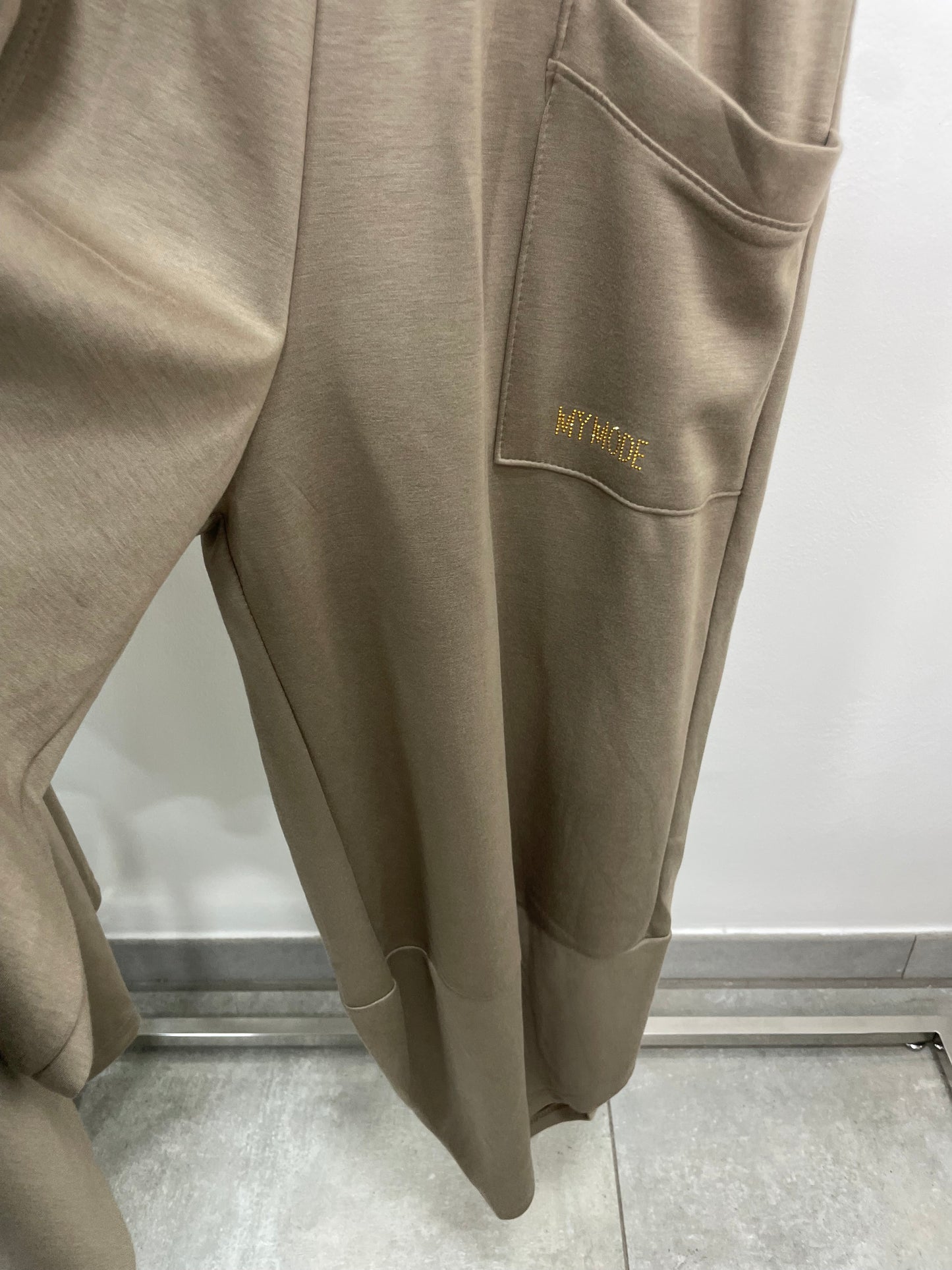 Coordinato Tuta Petalo Fango