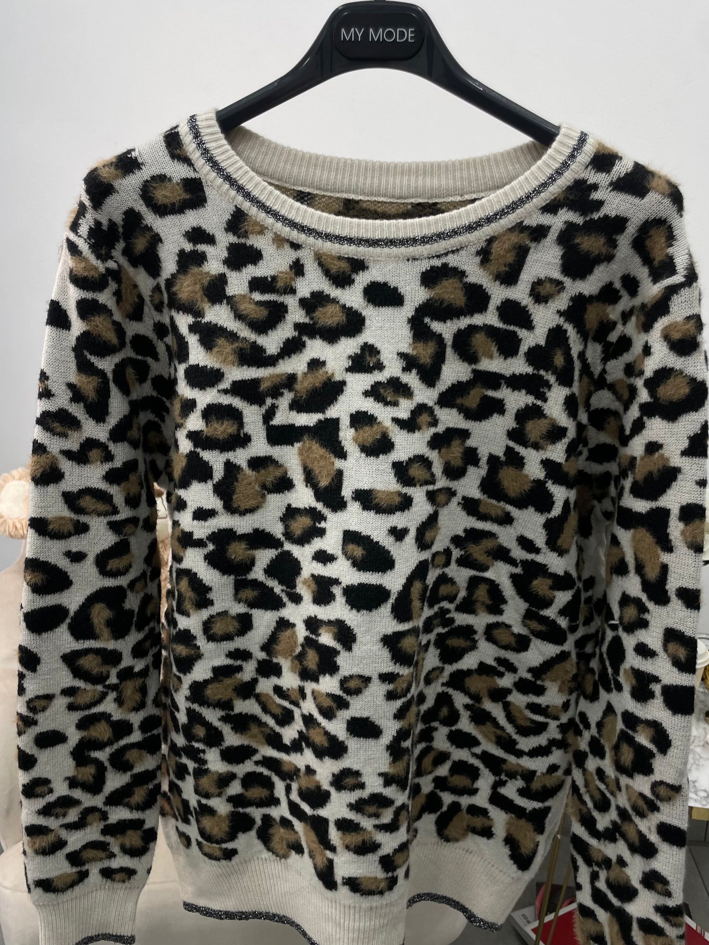 Pull Leopard Panna