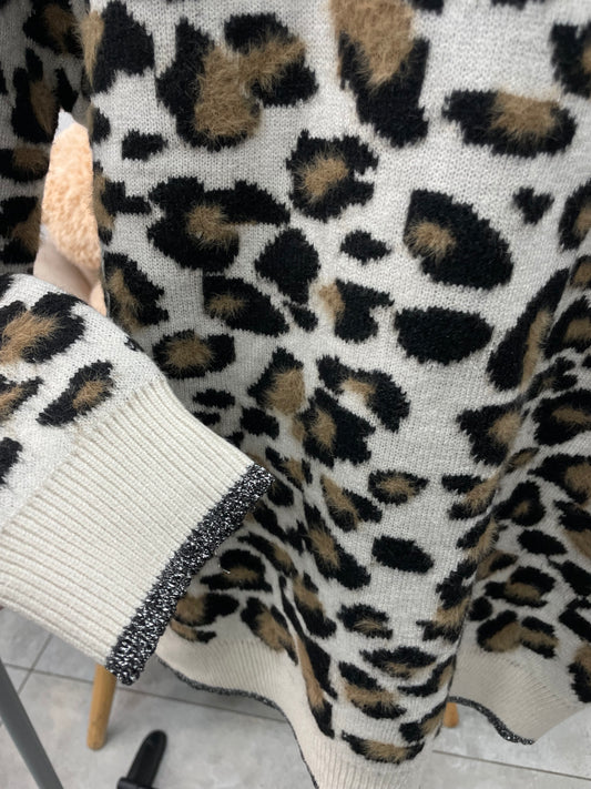 Pull Leopard Panna