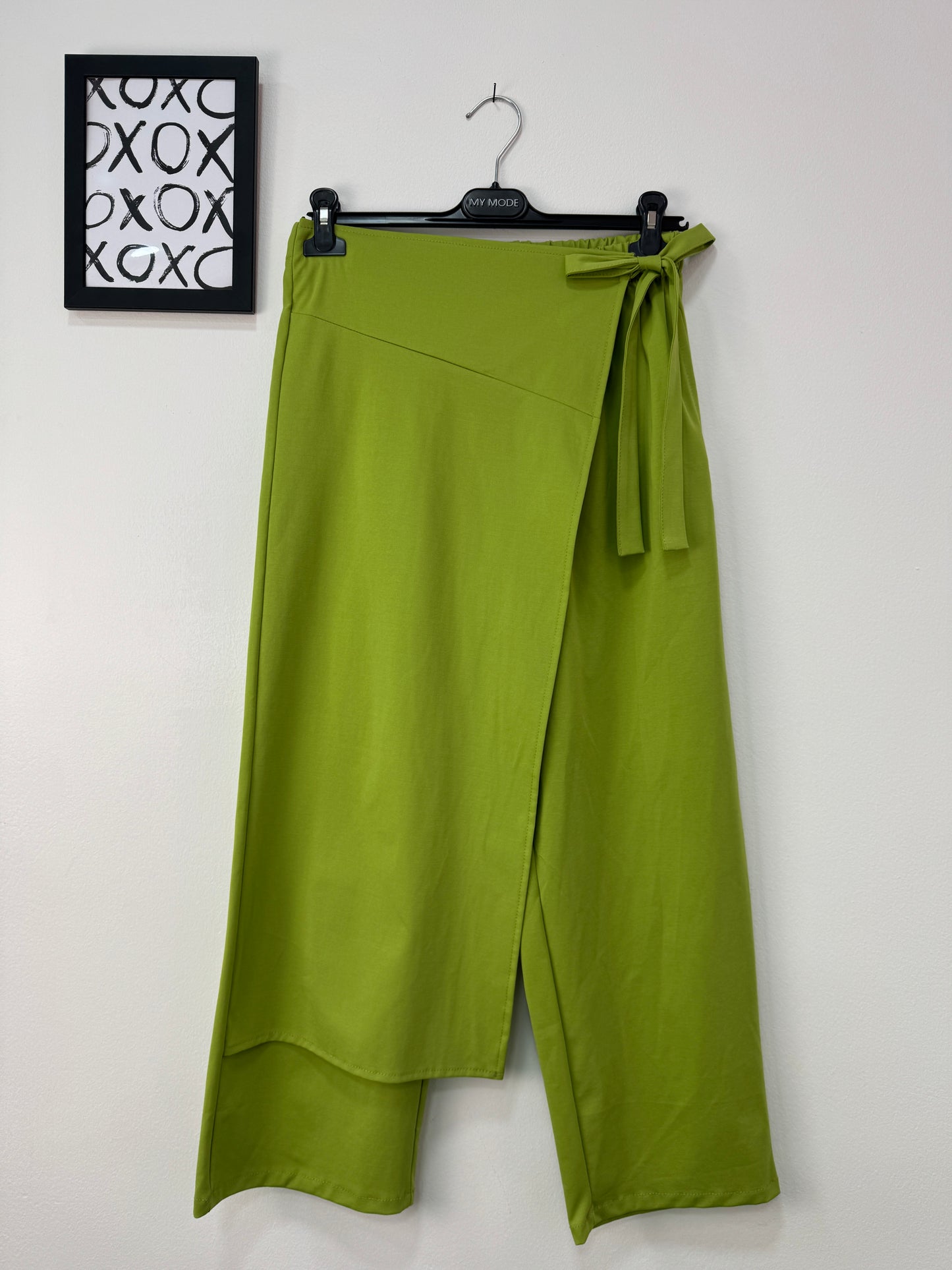 Pantalone Irregular Lime