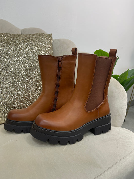 Stivaletto Camel Boots