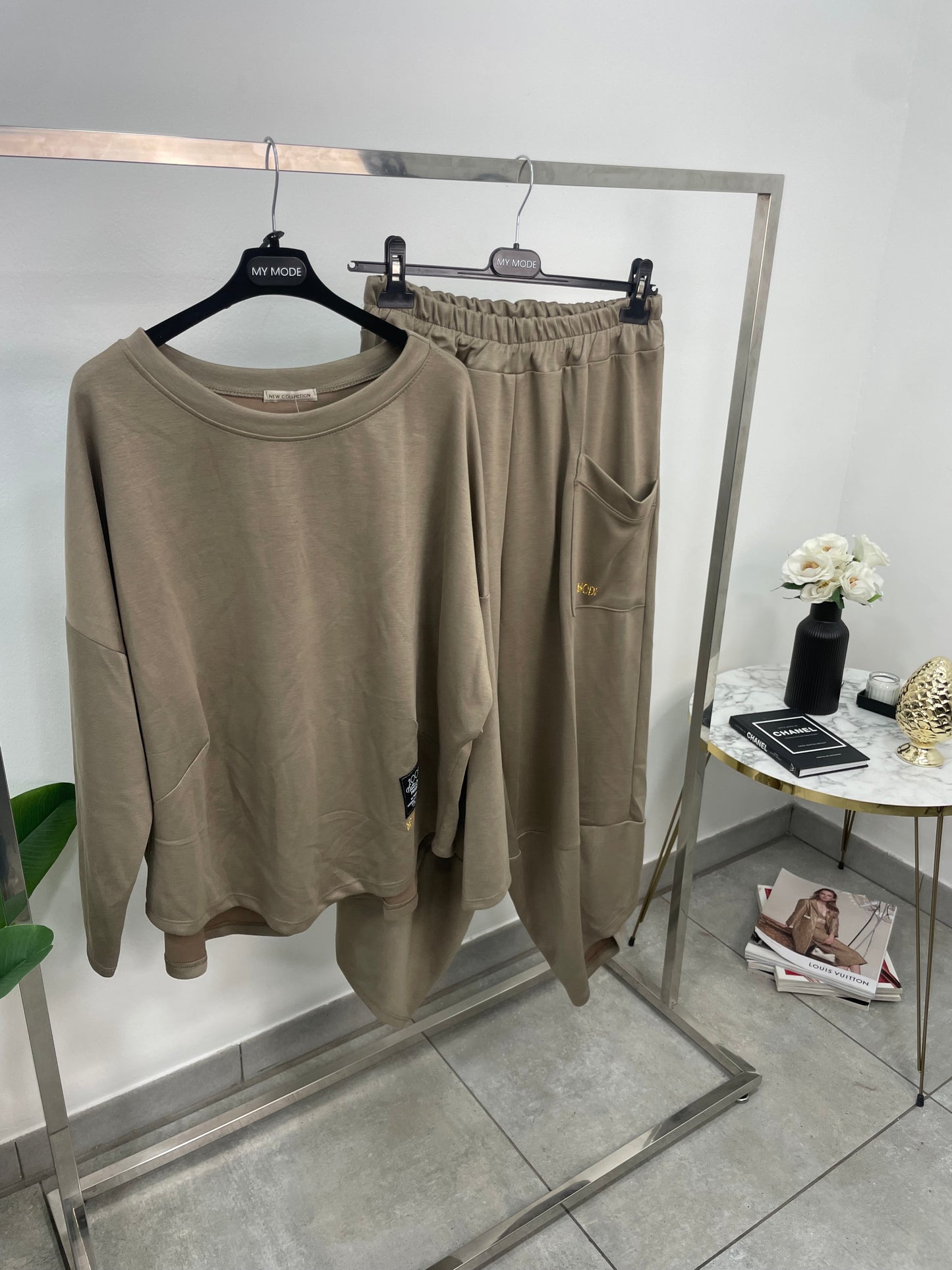 Coordinato Tuta Petalo Fango